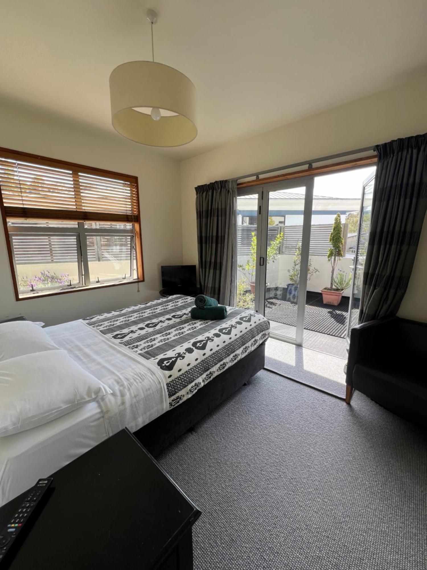 On Top Backpackers Dunedin Zewnętrze zdjęcie